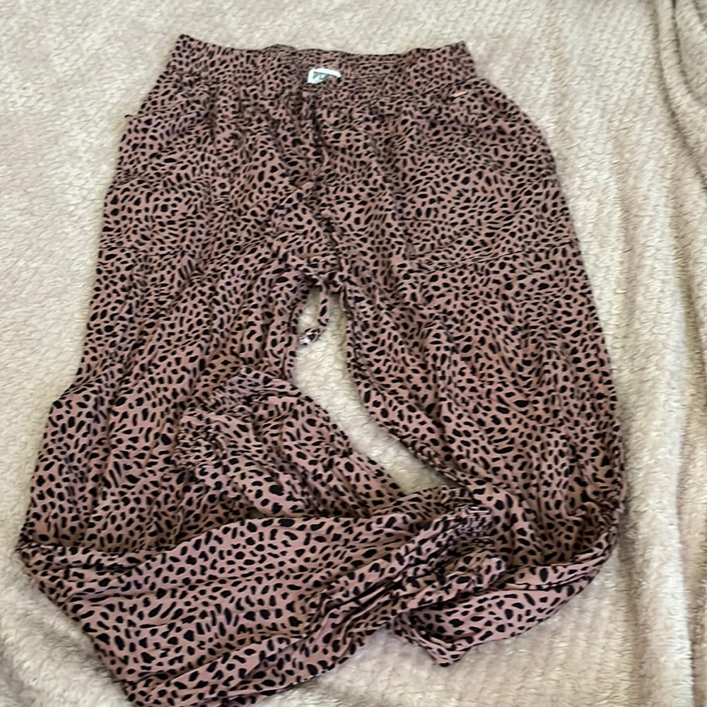 Victoria’s Secret comfortable material joggers